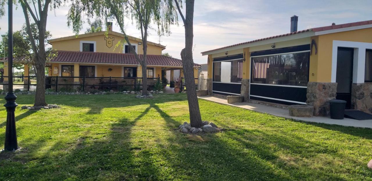 La Posada Hipica Otel Rosalejo  Dış mekan fotoğraf